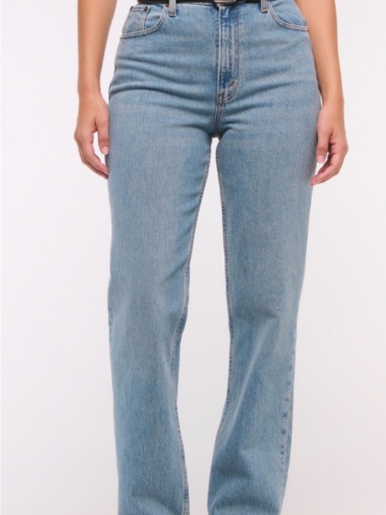 Abercrombie & Fitch Denim - Abercrombie & Fitch 90s Straight Ultra High Rise Jeans, Curve Love